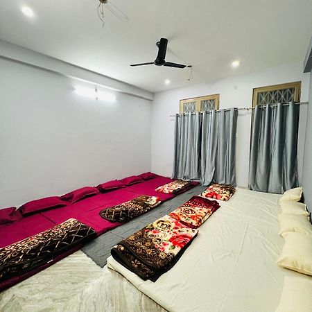 Annapurna Homestays Варанаси Екстериор снимка