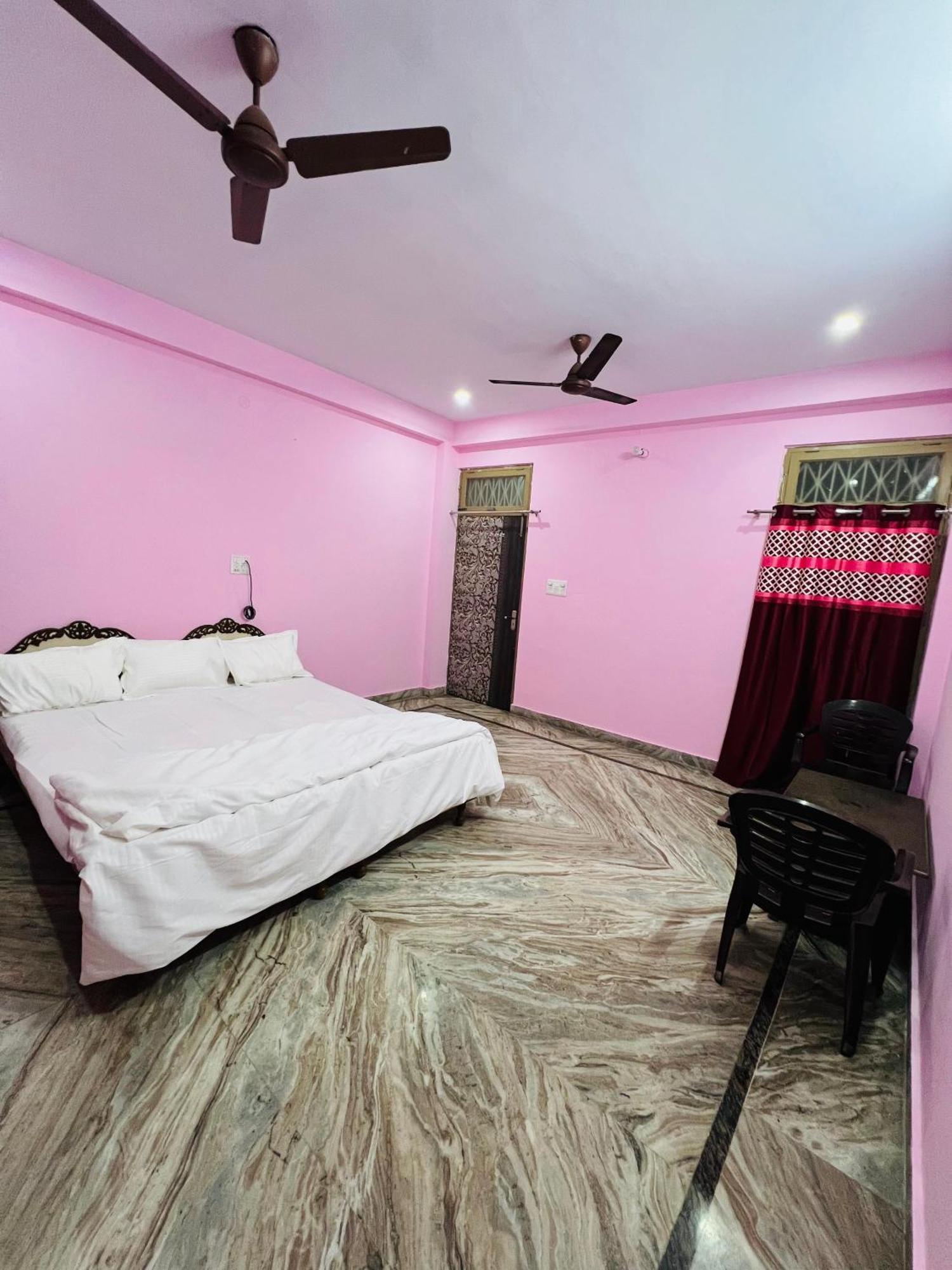Annapurna Homestays Варанаси Екстериор снимка