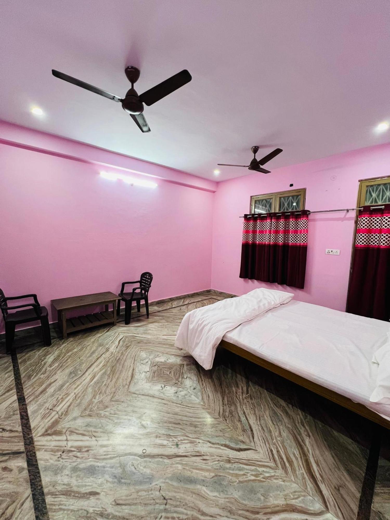 Annapurna Homestays Варанаси Екстериор снимка